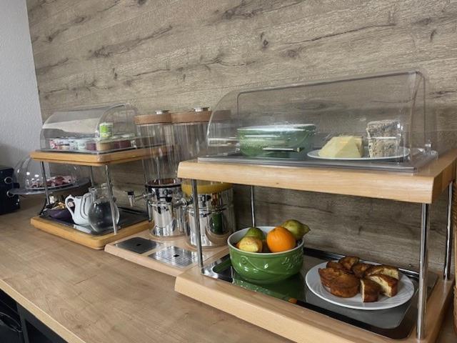 Logis Hotel Le Bocage モンマロー エクステリア 写真